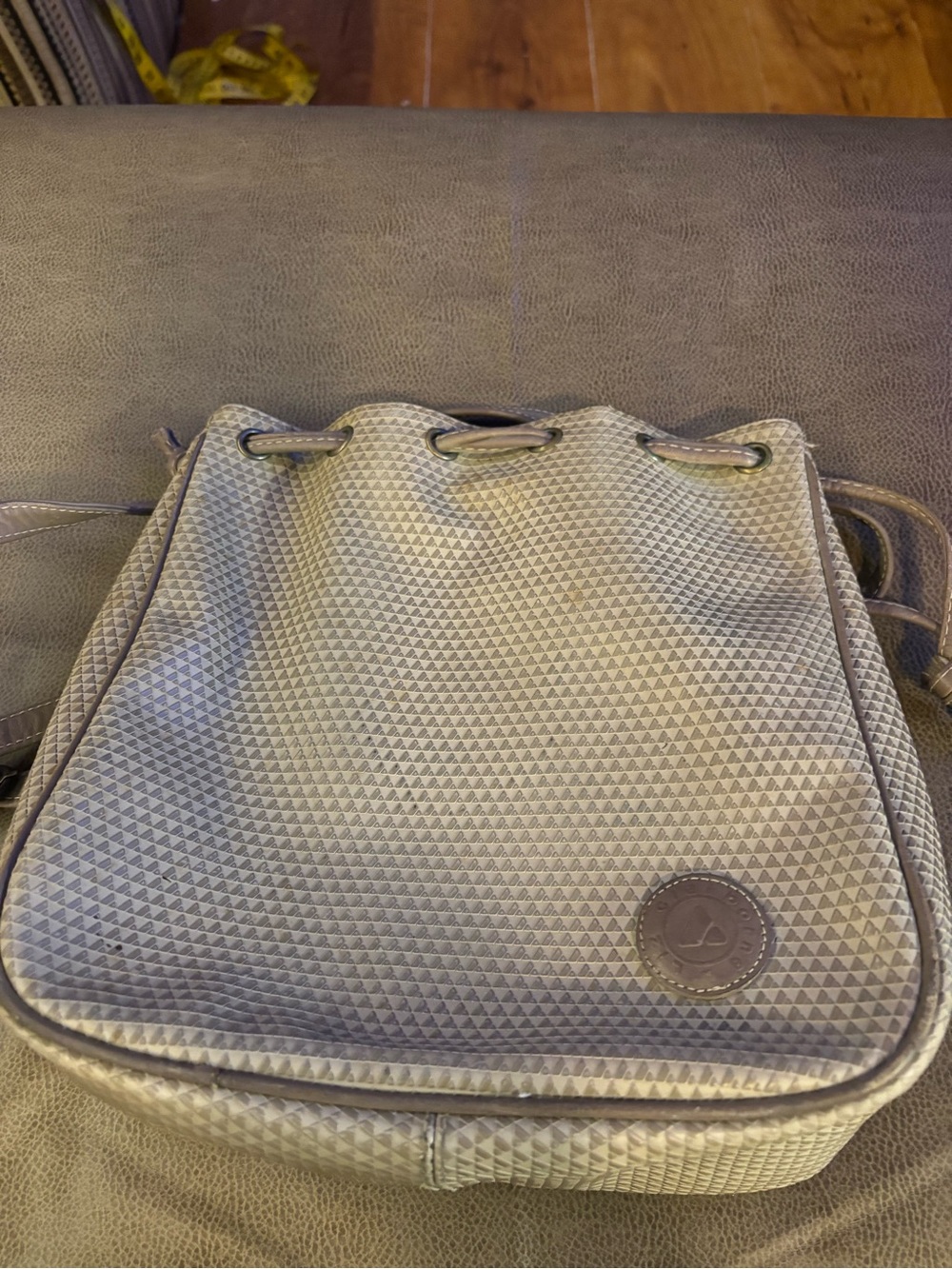 Liz Claiborne Light Gray Drawstring Shoulder Bag